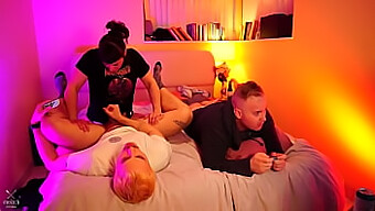 Pegging Di Femdom Per Ragazzi Gamer