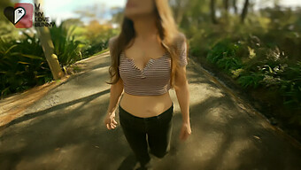 Amateur Australian Babe Bella Pees Outdoors During A Hike