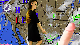 Adalynnx'S Steamy Encounter With A Weatherman - Closeup And Squirting