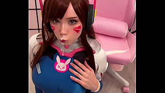 Tiktok érzés D.Va-nak öltözik az Overwatch-tól, és orális szexet végez az ejakulációig