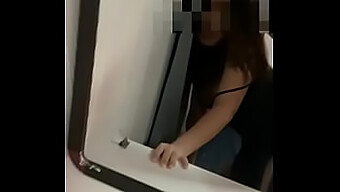 Kom Over Hele Hendes Krop I Denne Varme Thailandske Sexvideo