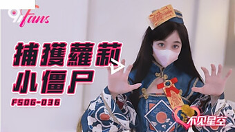 Eine Asiatische Amateur-Teenagerin Bekommt Intensives Analsex Und Gesichtsbesamung In Einem Cosplay-Video