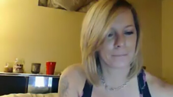 Stunning New Milf Shows Off Her Talents On Webcam