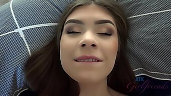 Intense Pov Experience With A Young And Attractive 18-Year-Old (Winter Jade)