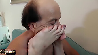 A horny grandpa drills a young brunette's pussy